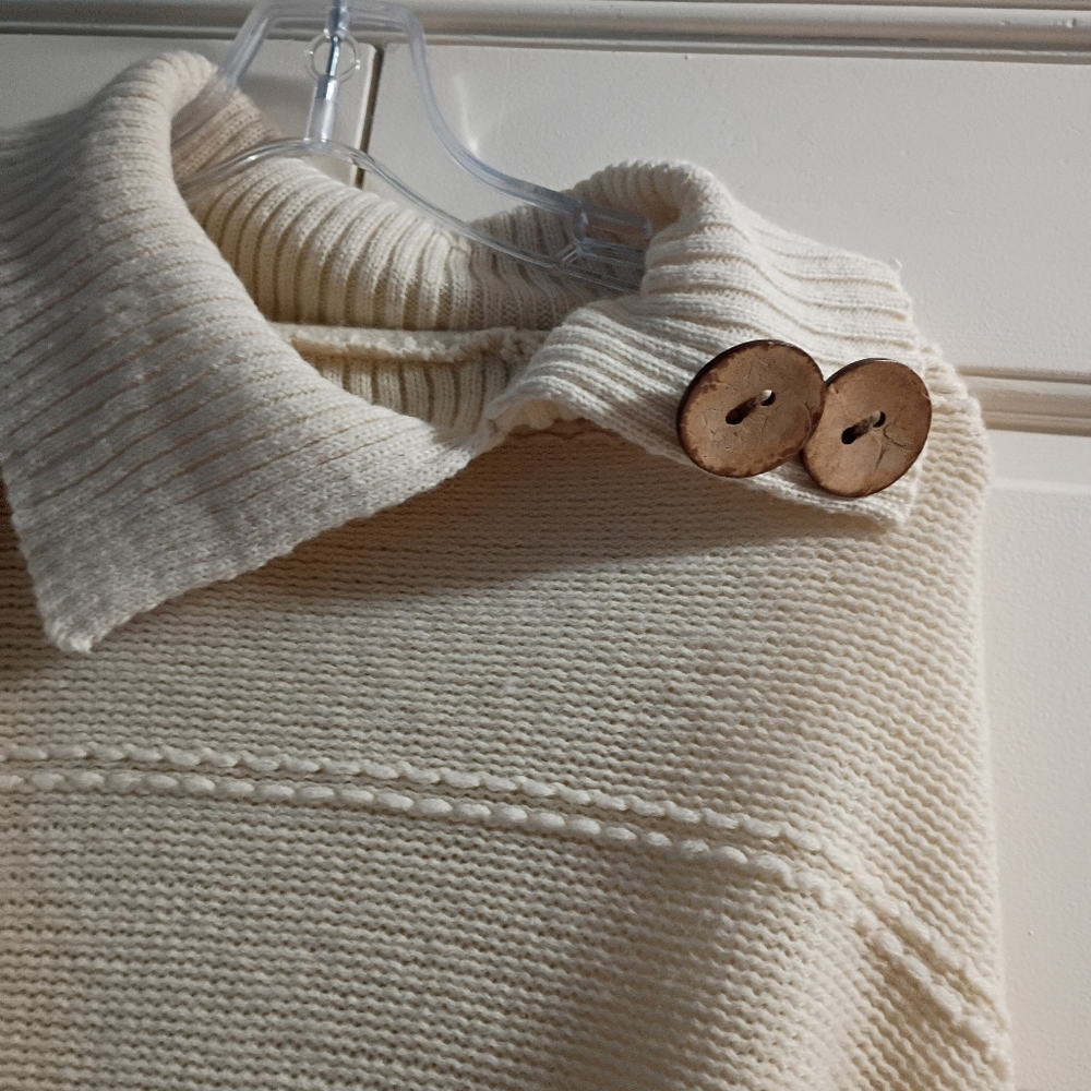 NWT.Cream Knit Poncho with Fringe and Button Detail - Picture 3 of 7